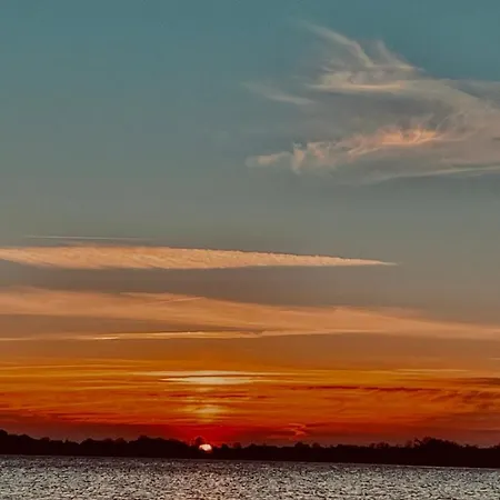 Kajuete Jonas Тиссов